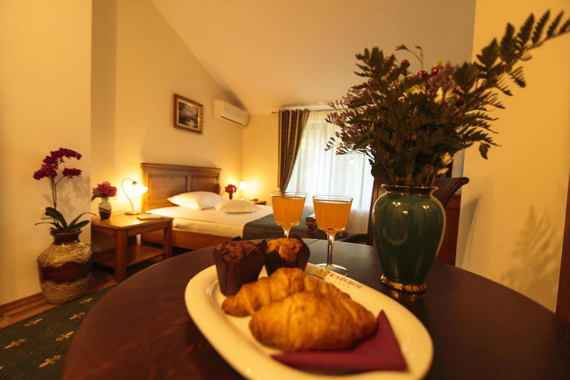 Hotel Karlhof Sebeş Habitación foto