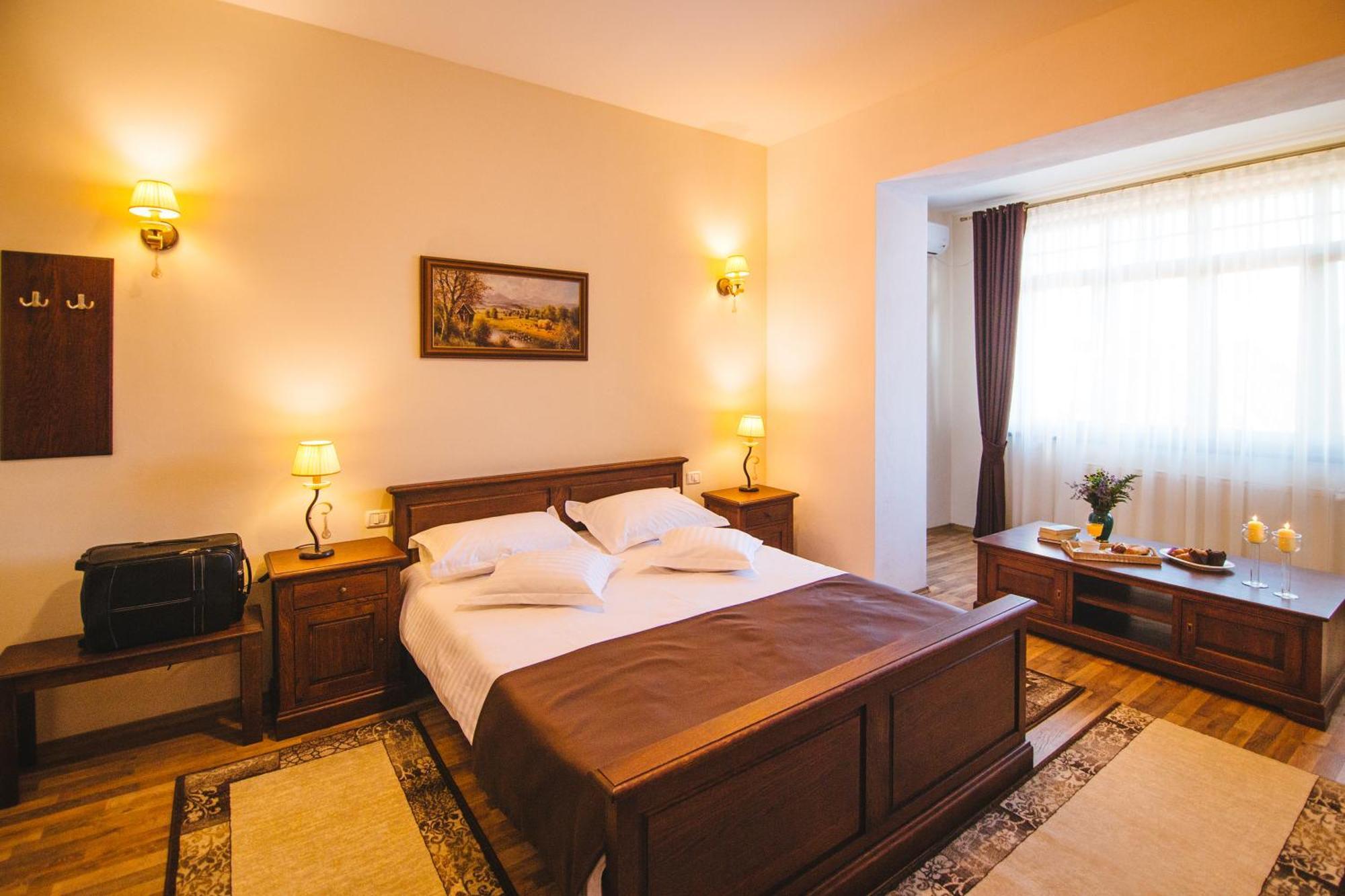 Hotel Karlhof Sebeş Habitación foto